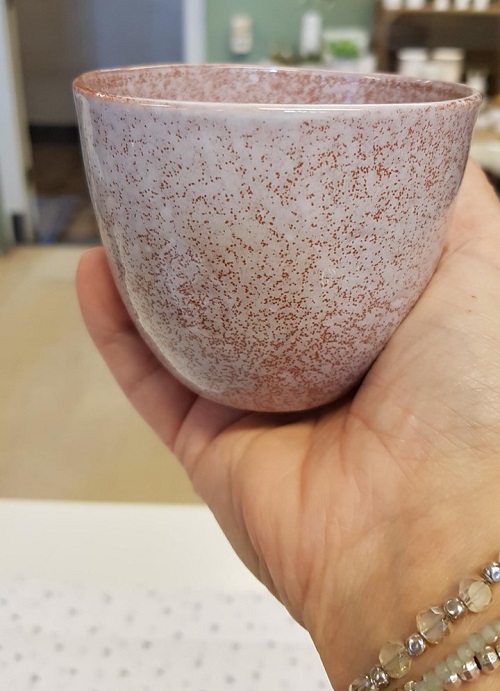 het doel zelfstandig naamwoord Geroosterd Vrolijk servies waar je blij en wakker van wordt, voor koffie en thee het doel zelfstandig naamwoord Geroosterd Vrolijk servies waar je blij en wakker van wordt, voor koffie en thee
