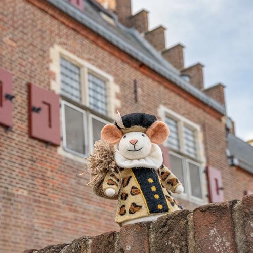 Sjaal met verhaal decoratie Muis Piet Panterprint