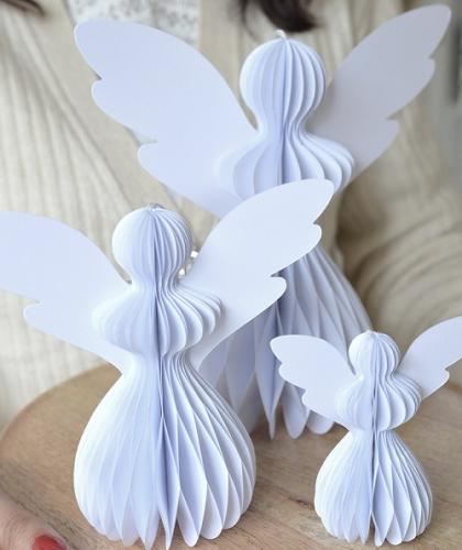 images/productimages/small/frosty-white-angels-delight-department-dd.116.21.1.jpg