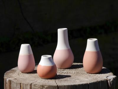 Räder porseleinen mini vaasjes Pastel rozerood, setje van 4