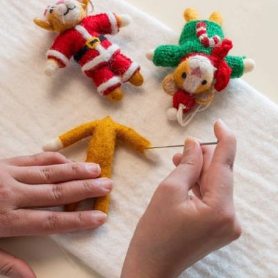 Sjaal met verhaal Hanger Kat Kerstman