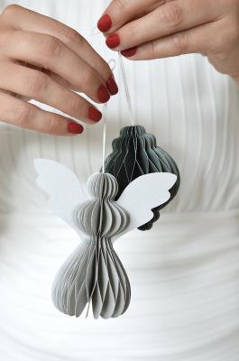 Angel S Light Grey, papier