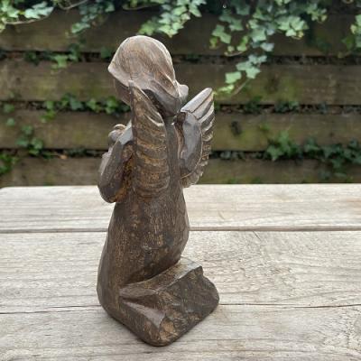 Engel knielend taupe large