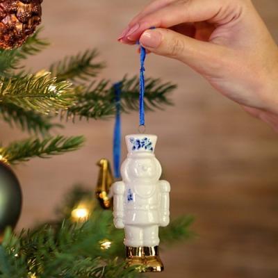 Heinen Delftsblauw hanger Notenkraker