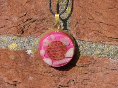 O08 Orgone & Plasma Energy hanger Amulet Flower of life